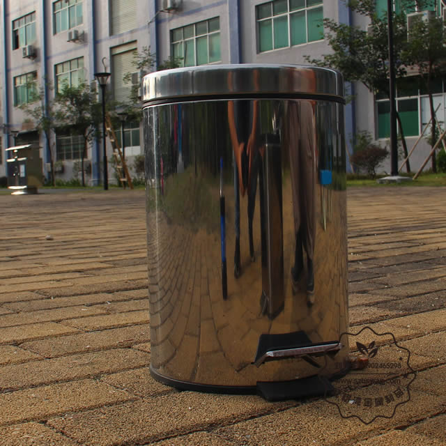 12L不銹鋼腳踏式垃圾桶圖片003