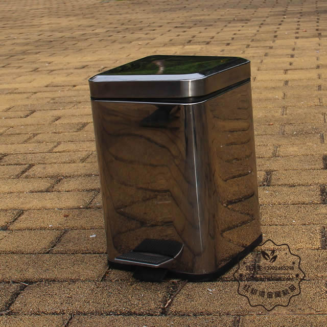 家用不銹鋼垃圾桶
