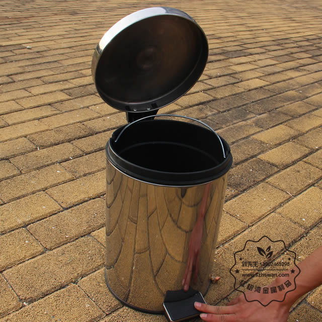 家用不銹鋼垃圾桶