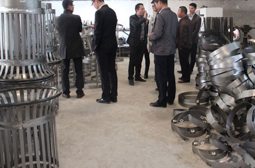 2015紅樹灣事務部走進車間鈑金工藝訓練