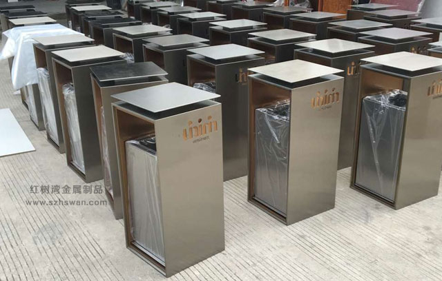不銹鋼垃圾桶和鋼制垃圾桶有什么區別？