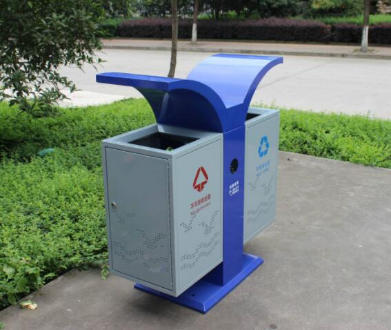 公園戶外垃圾桶