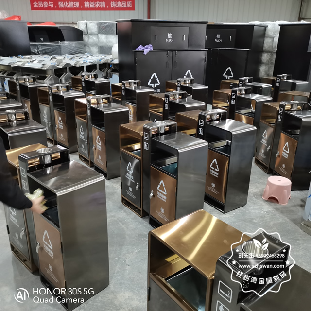 不銹鋼煙灰垃圾桶